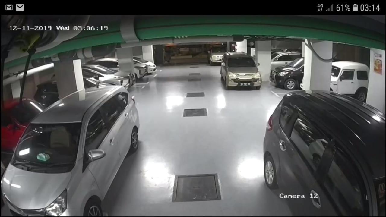 Front One Hotel Tulungagung Zewnętrze zdjęcie